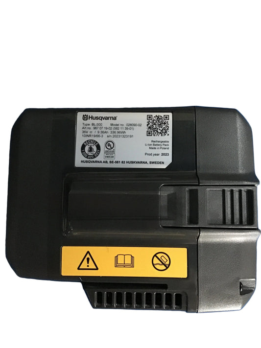 Husqvarna BLi300 36V 9.4Ah Battery 967071902 | 324Wh BLi-X | New