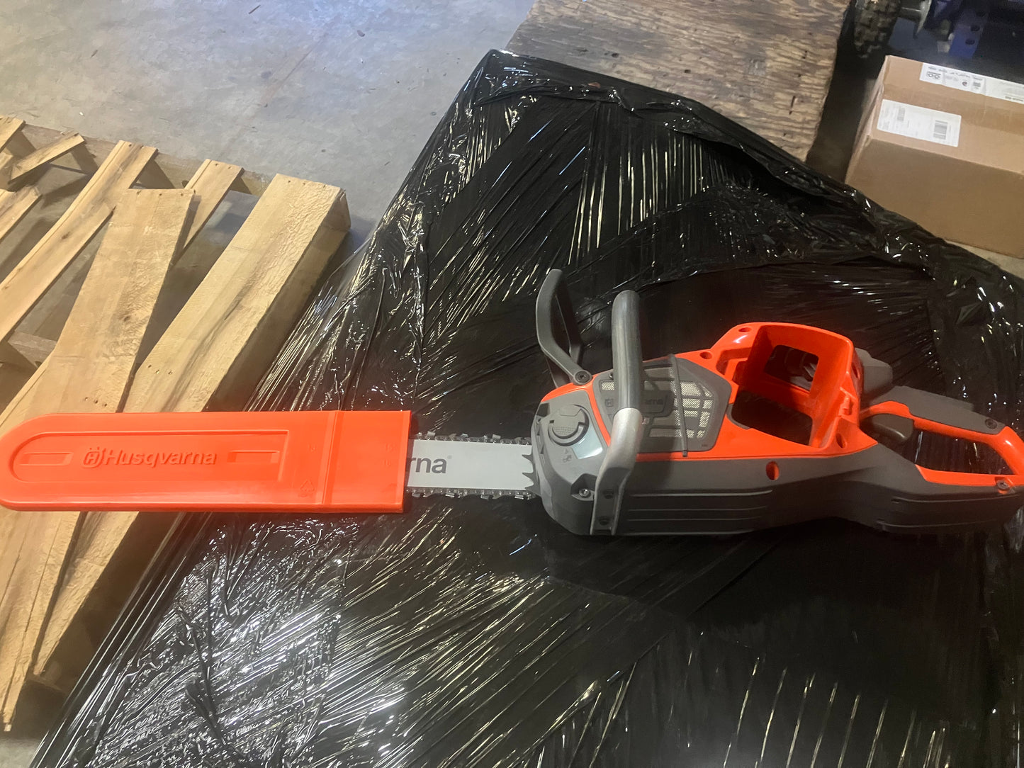 Husqvarna 540IXP Chainsaw 16In Bar & Chain  Bare Tool (Slightly Used)